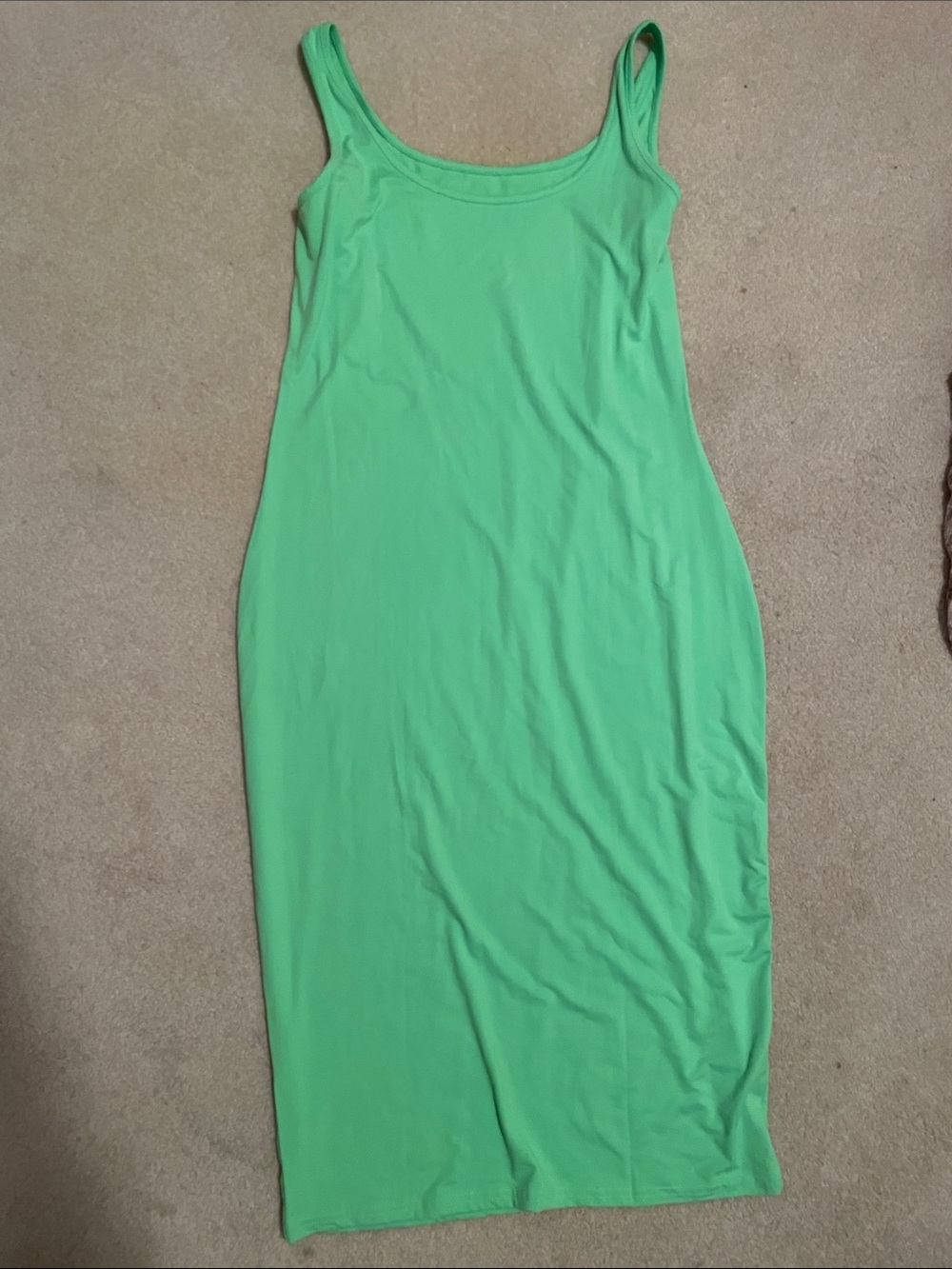 Classic Scoop Neck Bodycon Dress in Bright Green